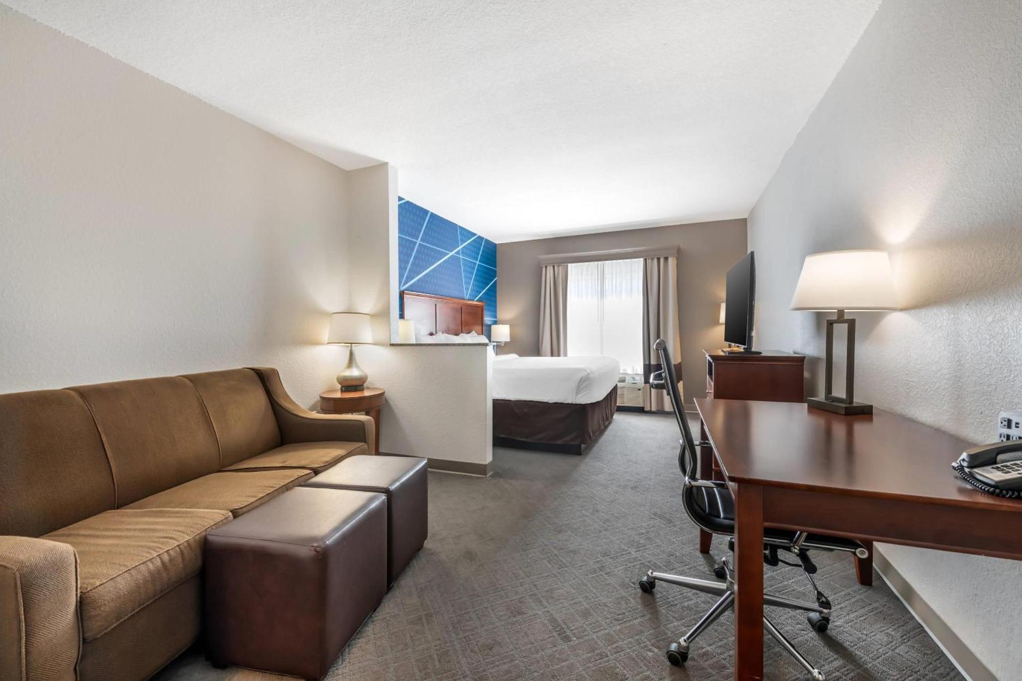 Comfort Suites Ocala North Экстерьер фото