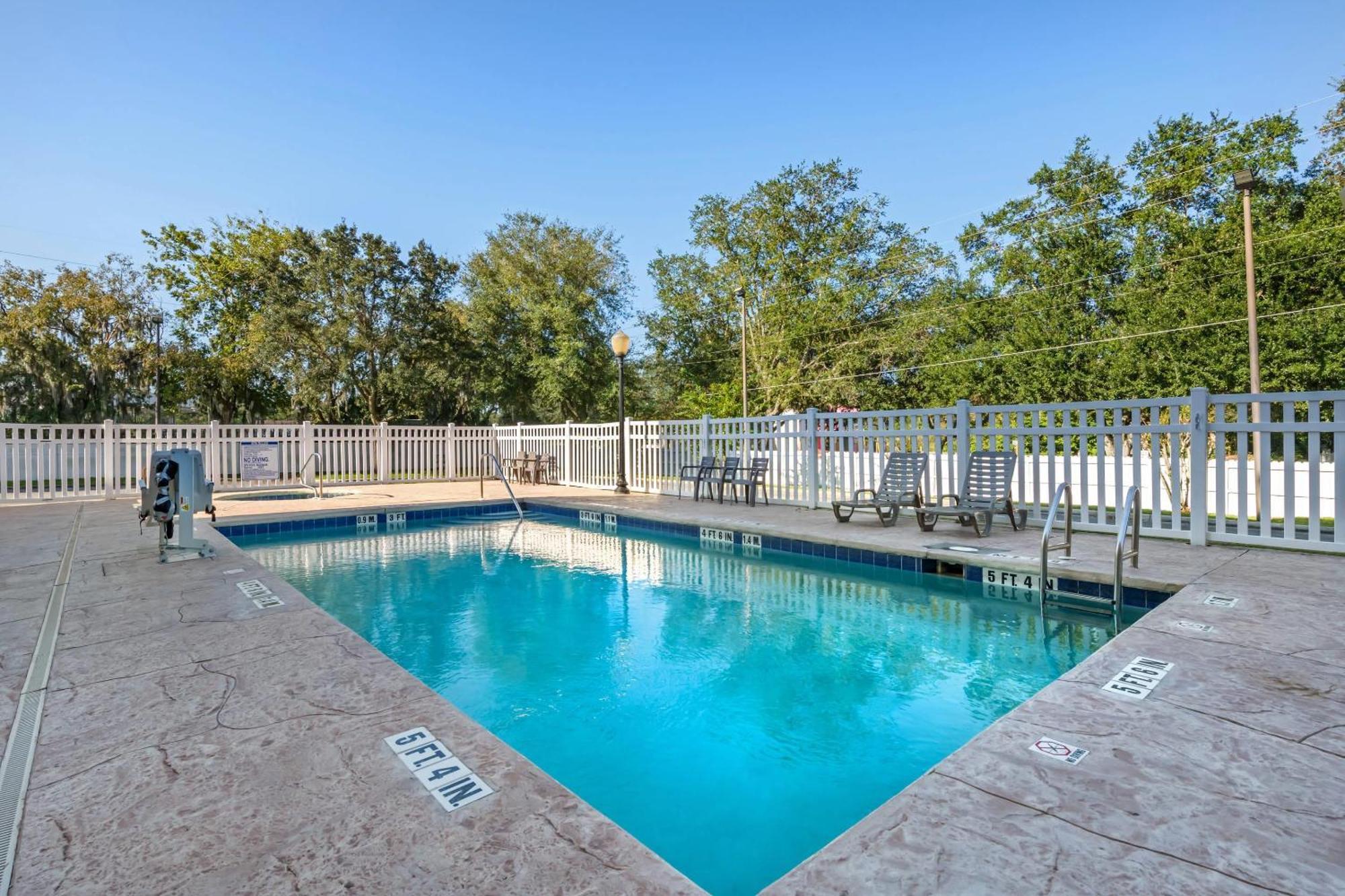 Comfort Suites Ocala North Экстерьер фото